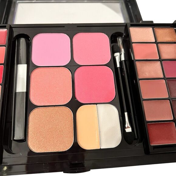 Malibu Glitz Ultimate Makeup Kit 71 Color Palette Eyeshadow Blush Lip - Picture 5 of 7